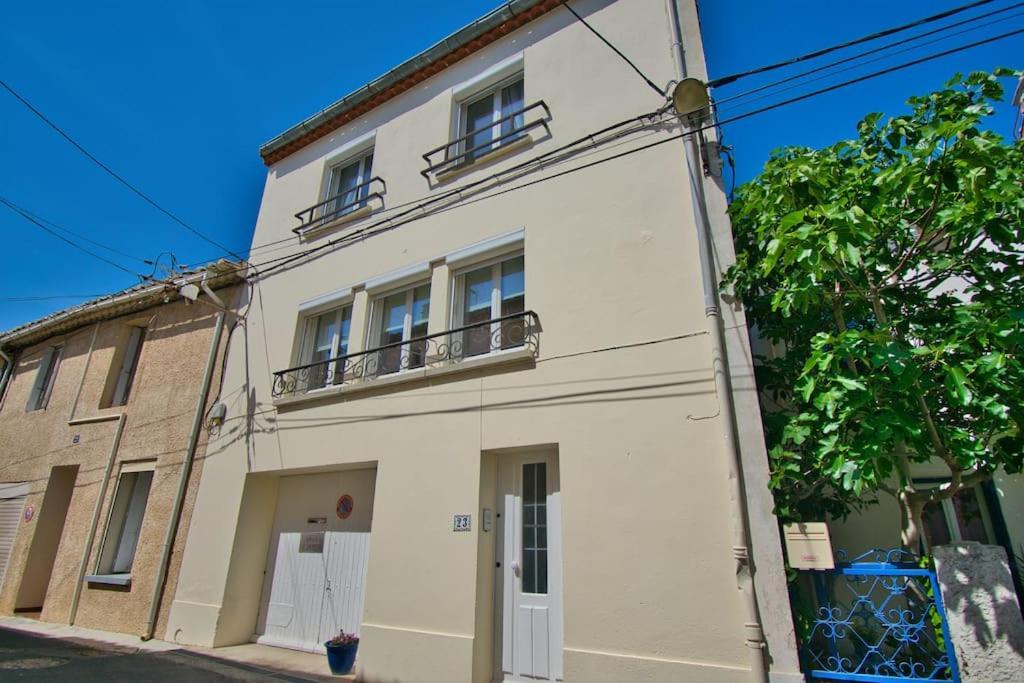 Maison De Charme Centre Lezignan-C. Avec Terrasse Villa Bagian luar foto
