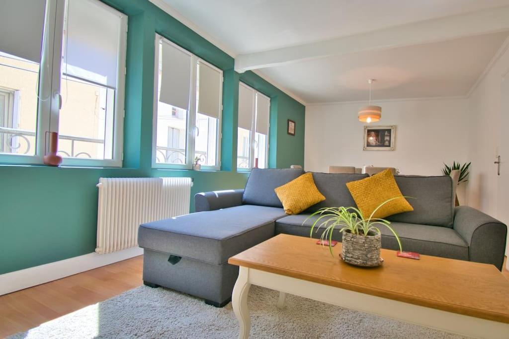 Maison De Charme Centre Lezignan-C. Avec Terrasse Villa Bagian luar foto